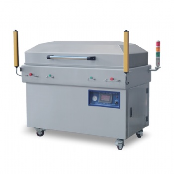 Fully automatic single chamber vacuum packaging machine